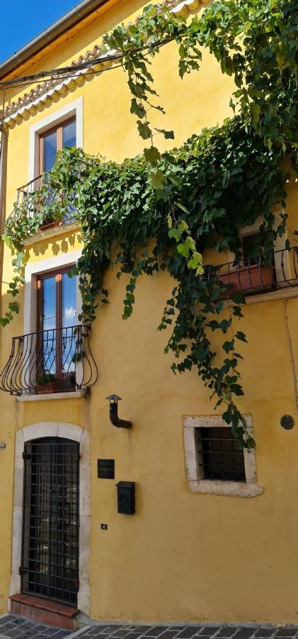 Scaccia Pensieri Villa Cerchio Ngoại thất bức ảnh