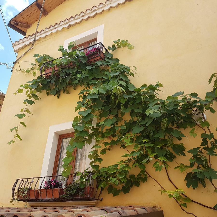 Scaccia Pensieri Villa Cerchio Ngoại thất bức ảnh