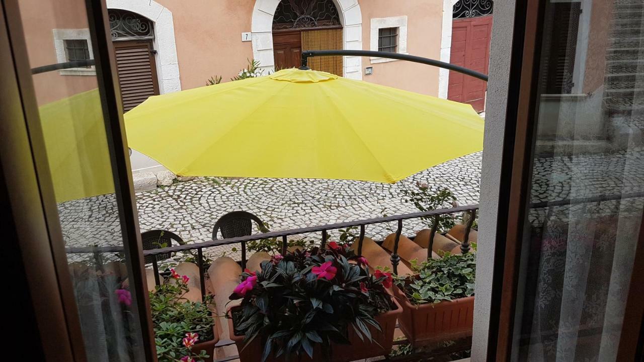 Scaccia Pensieri Villa Cerchio Ngoại thất bức ảnh
