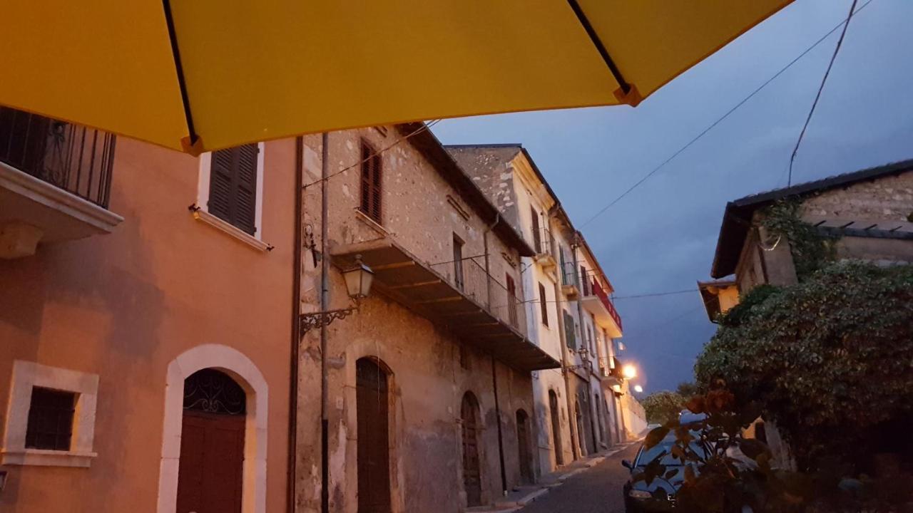 Scaccia Pensieri Villa Cerchio Ngoại thất bức ảnh